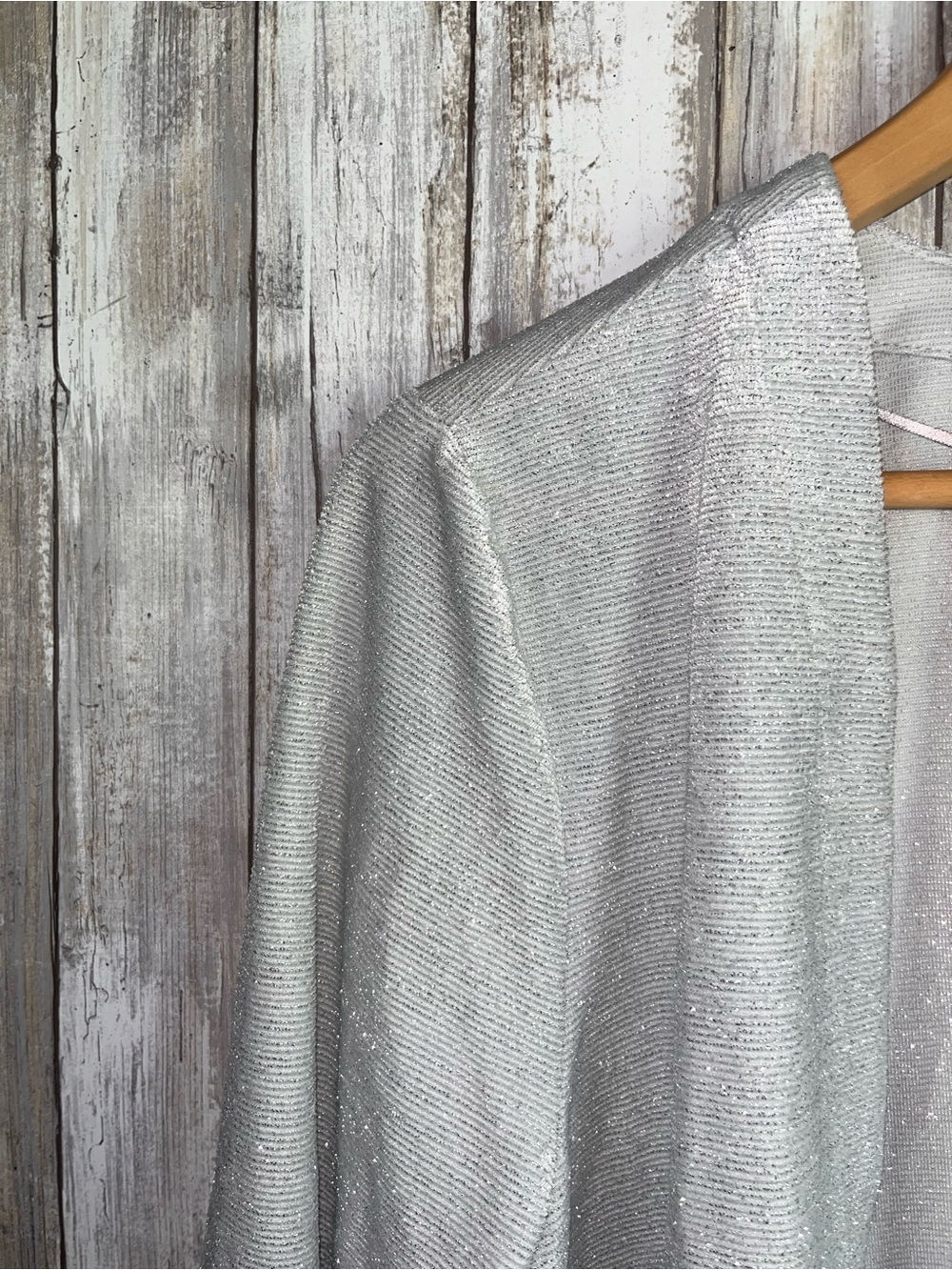 NWT Torrid Metallic Silver Sparkle Open Front Shrug Cardigan Size 0 12 - Picture 3 of 5